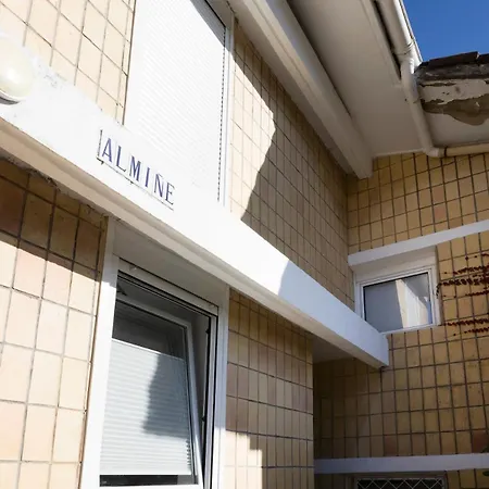 Сasa de vacaciones Almine - Basquenjoy Hondarribia